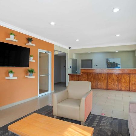 Best Western Ville Platte Bagian luar foto