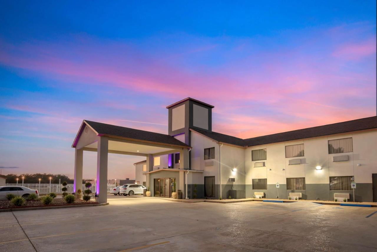 Best Western Ville Platte Bagian luar foto