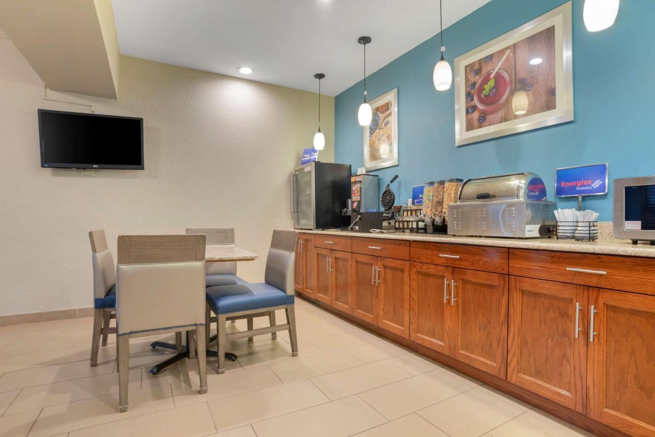 Best Western Ville Platte Bagian luar foto