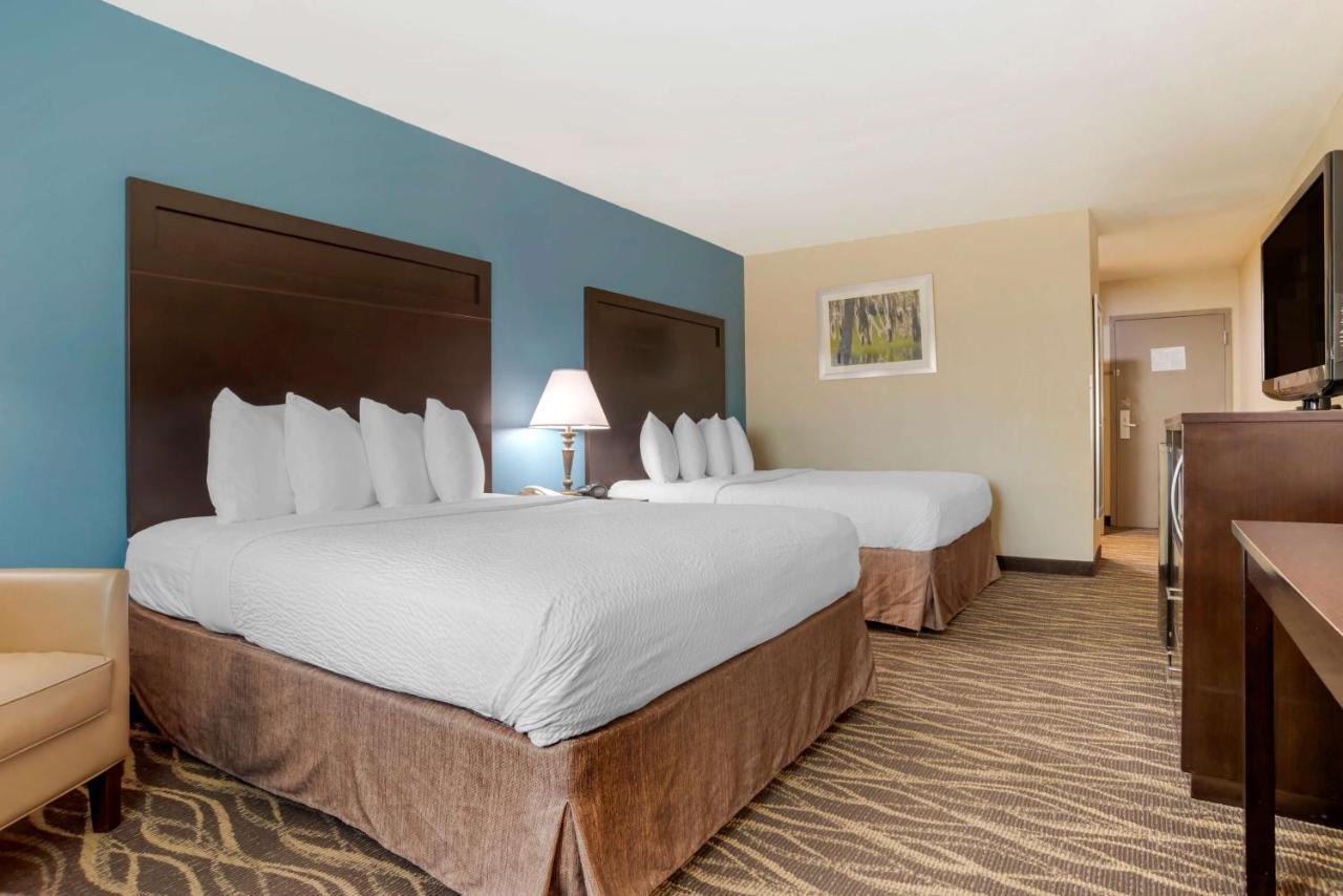 Best Western Ville Platte Bagian luar foto