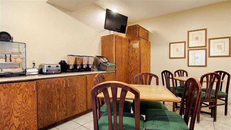 Best Western Ville Platte Bagian luar foto
